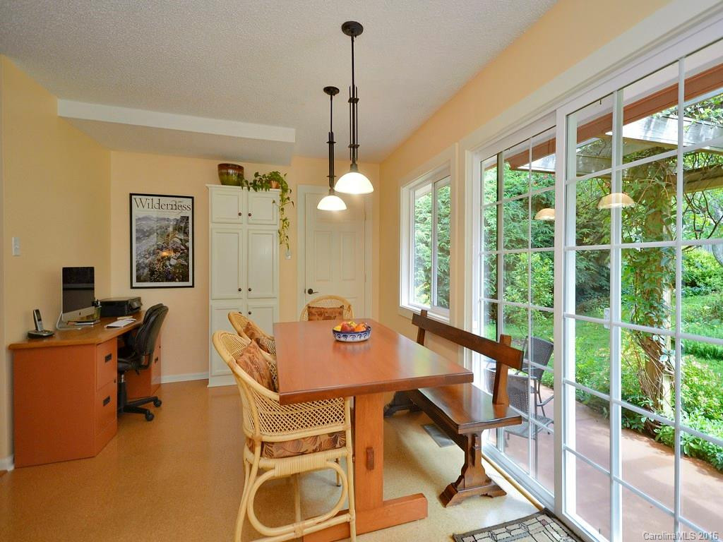 9 Glen Meadows Road - Photo 6
