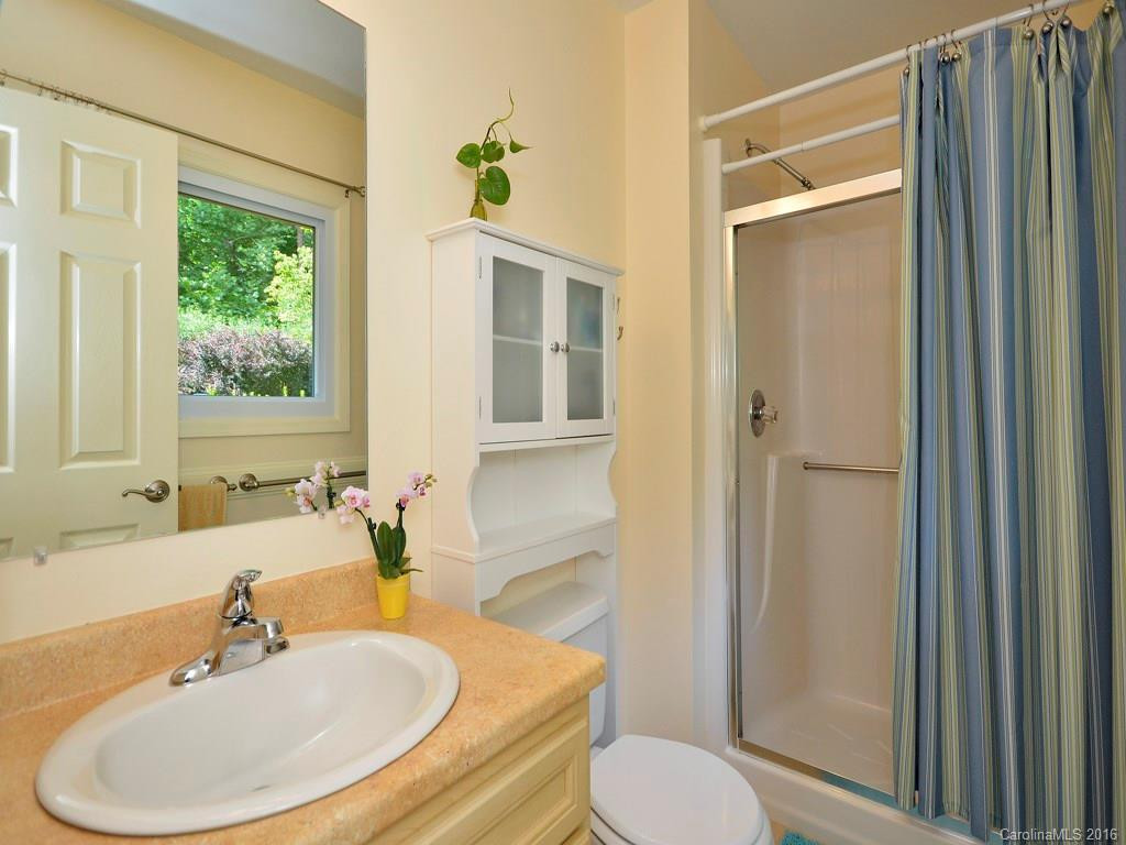 9 Glen Meadows Road - Photo 8