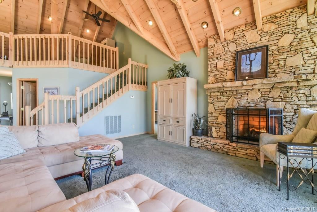 36 Goldenleaf Road - Photo 11