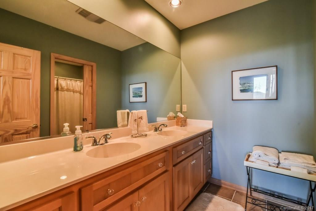 36 Goldenleaf Road - Photo 15