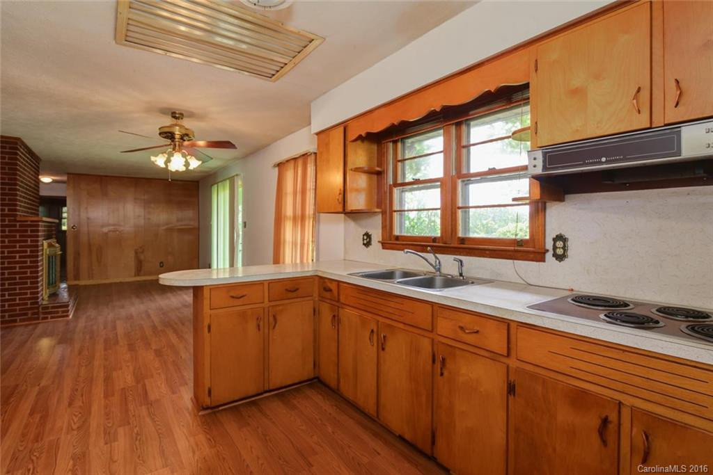 38 Crowell Road - Photo 9