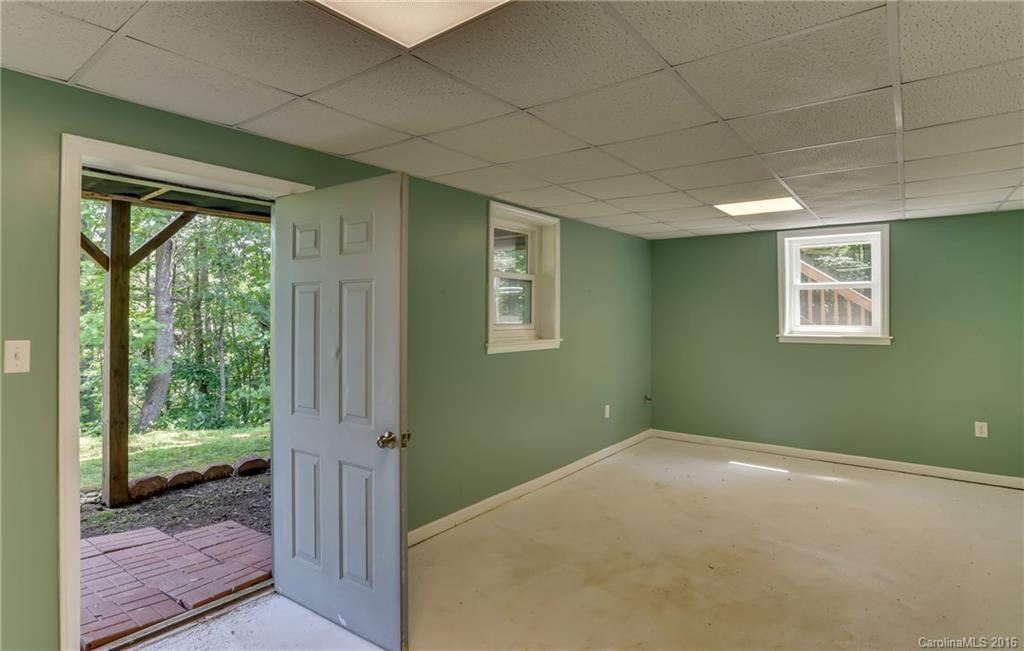 815 Shuford Road - Photo 19