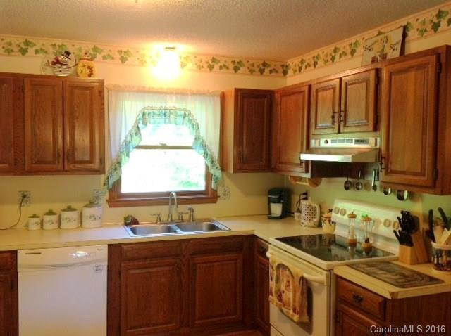 7720 Woodland Hills Road - Photo 2