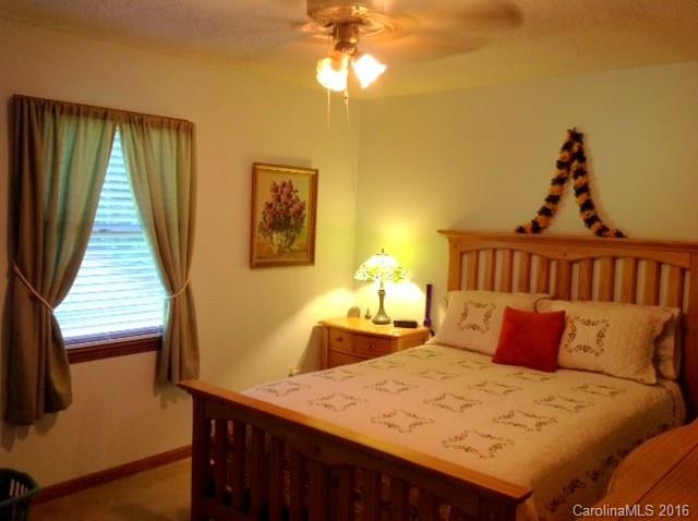 7720 Woodland Hills Road - Photo 8