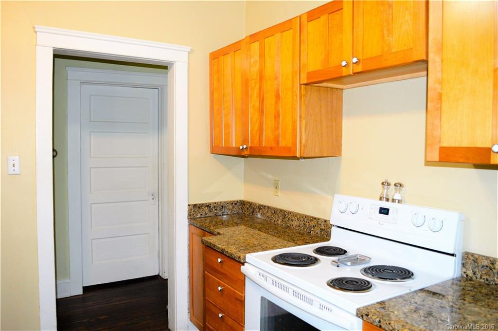 5 Temple Avenue #1 - Photo 14