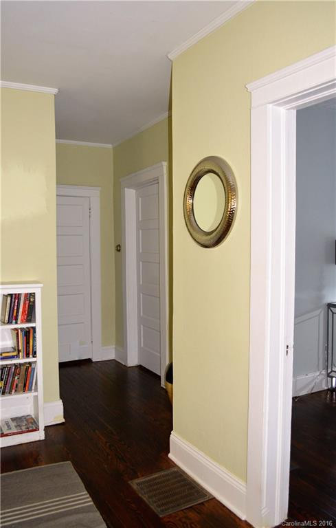 5 Temple Avenue #1 - Photo 8