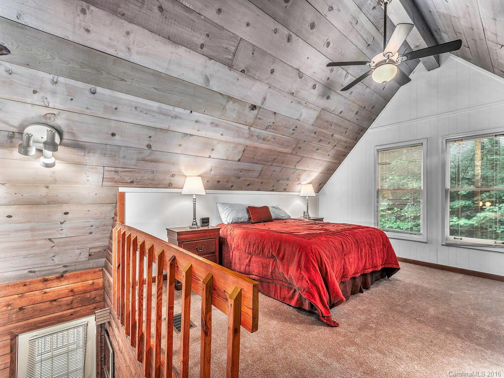18 Shady Hollow Circle - Photo 6