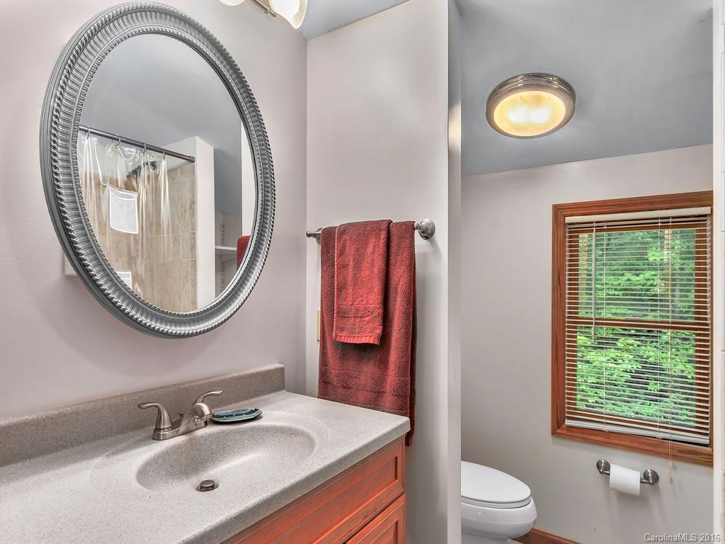 18 Shady Hollow Circle - Photo 10