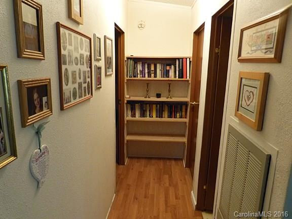 202 Richard Road - Photo 12