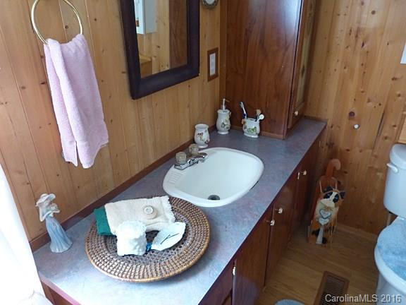 202 Richard Road - Photo 9