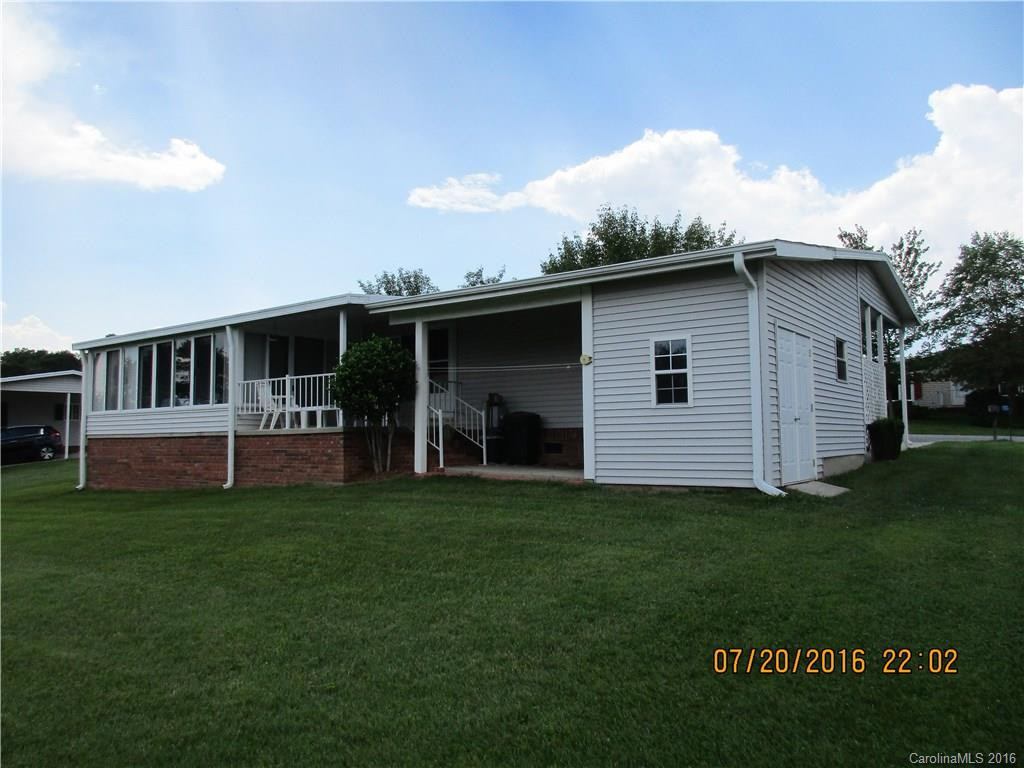 10 Howard Lane - Photo 4