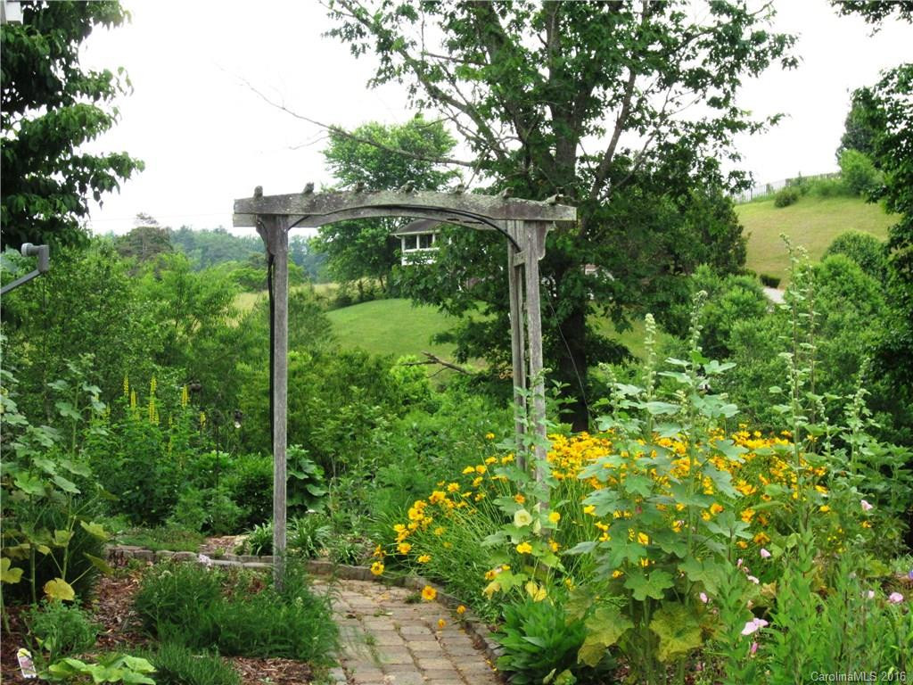 228 Breton Ridge Road - Photo 24