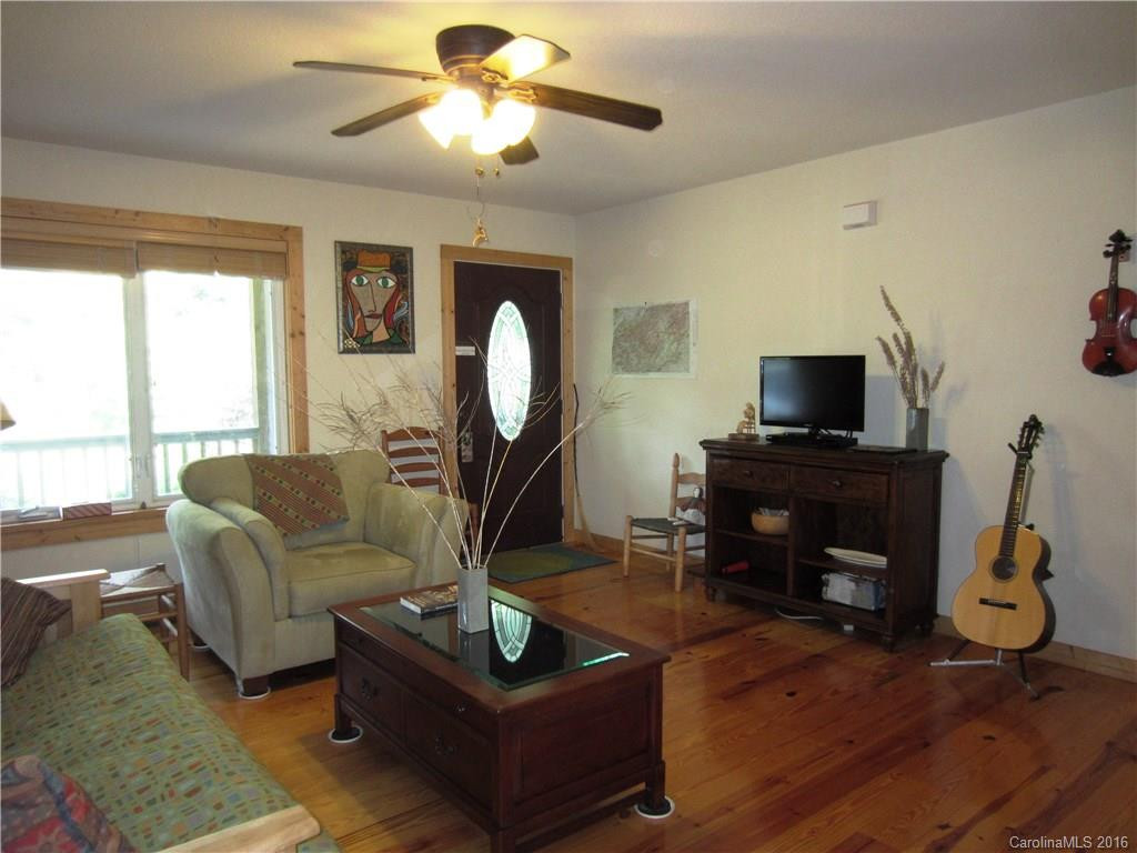 228 Breton Ridge Road - Photo 4