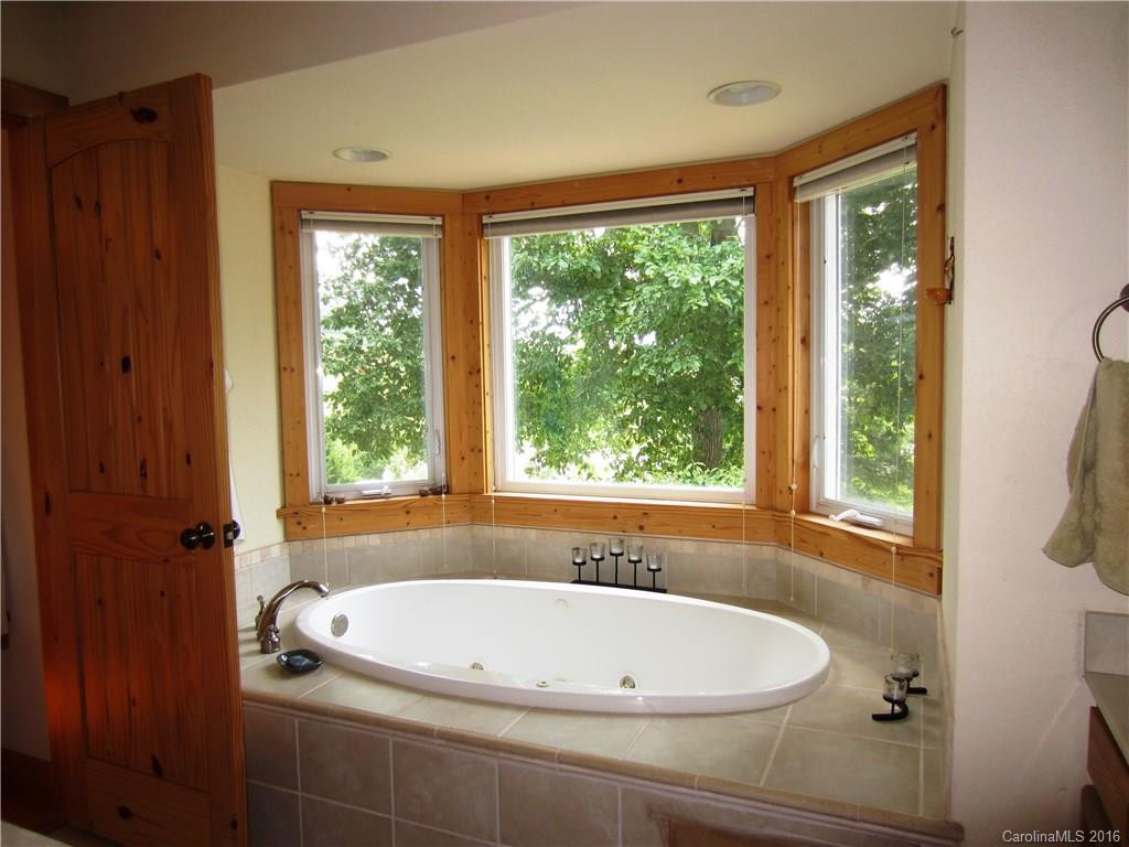228 Breton Ridge Road - Photo 10