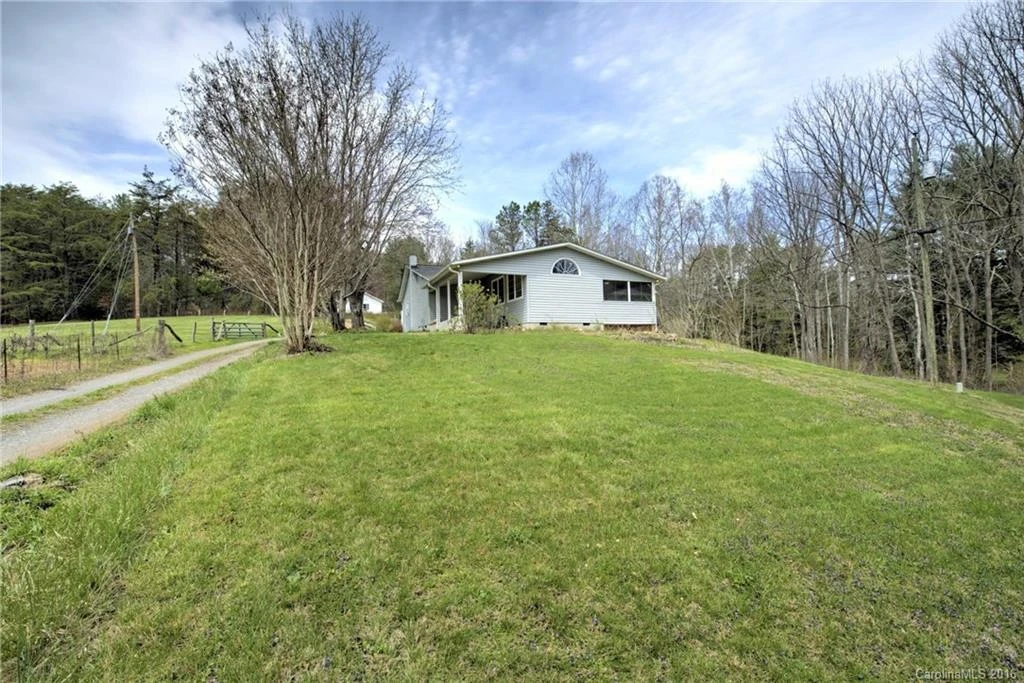 15 Winding Way
