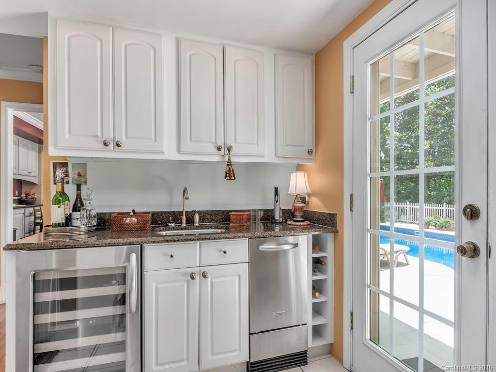 15 Pine Acre Boulevard - Photo 11