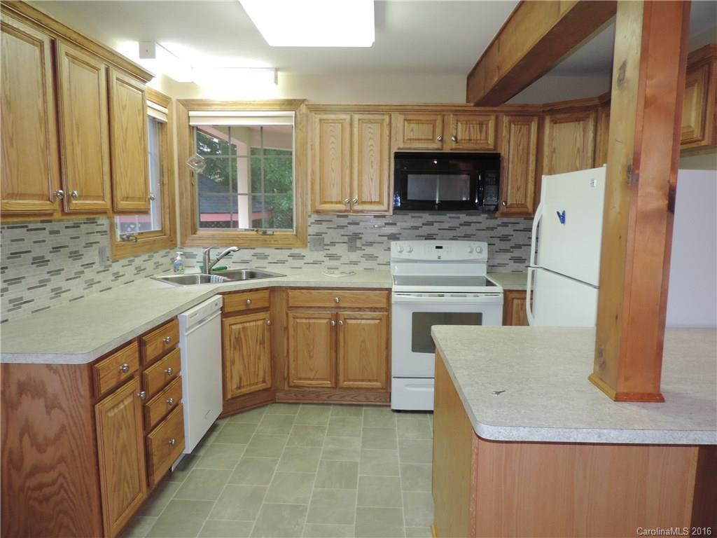90 Garden Court - Photo 5