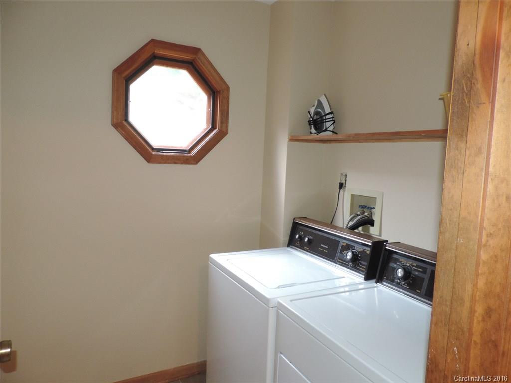 90 Garden Court - Photo 10