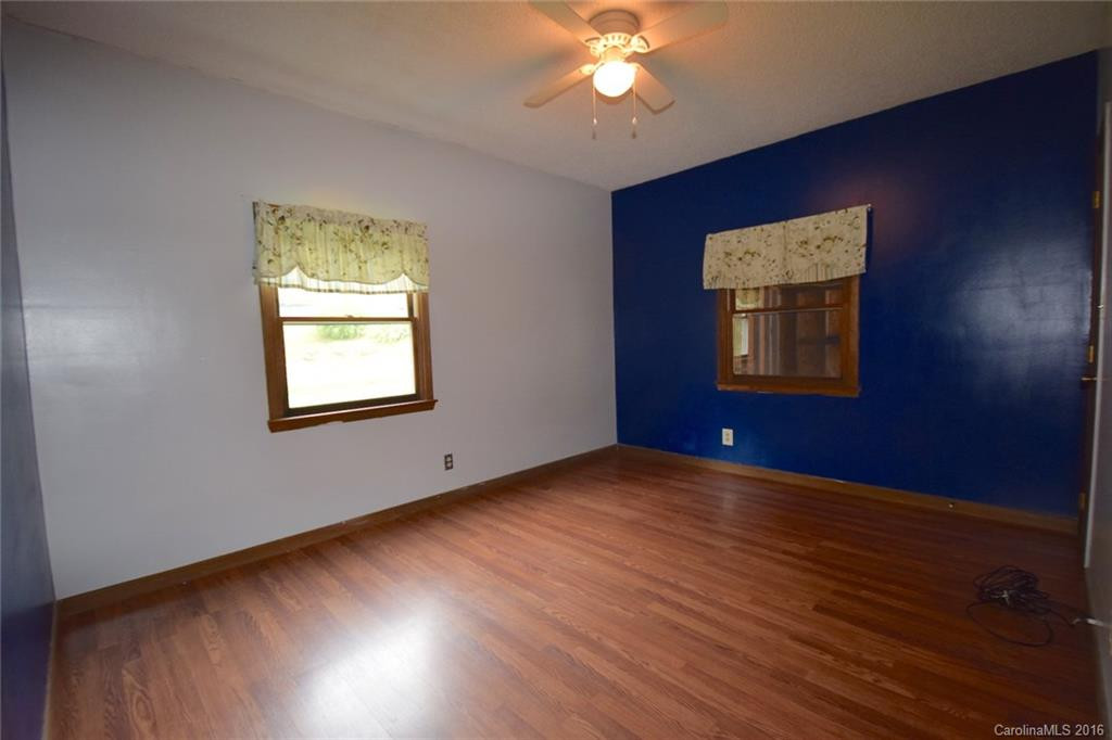 620 Blue Rock Road - Photo 11