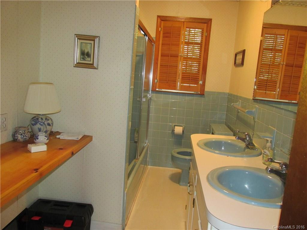 857 Toe River Road - Photo 14