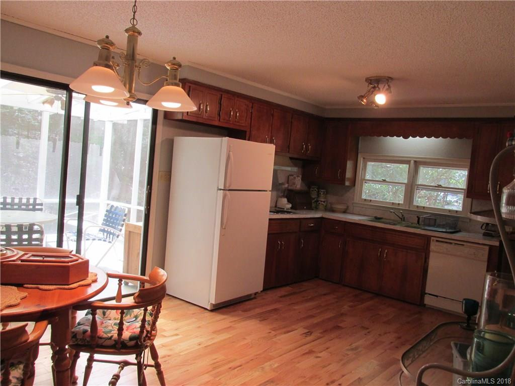 857 Toe River Road - Photo 9