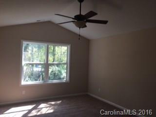 1 Maple Avenue - Photo 9