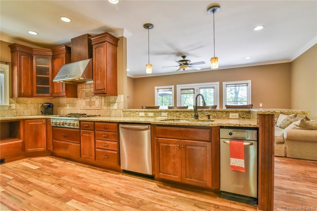 411 Canonero Drive - Photo 5