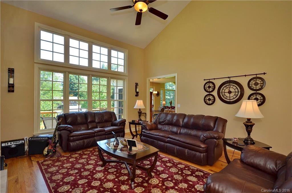 44 Vintage Barn Lane #7 - Photo 6