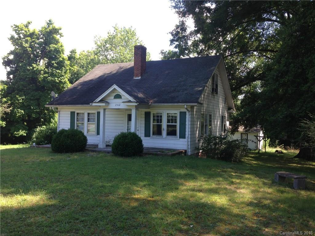 1512 Brevard Road