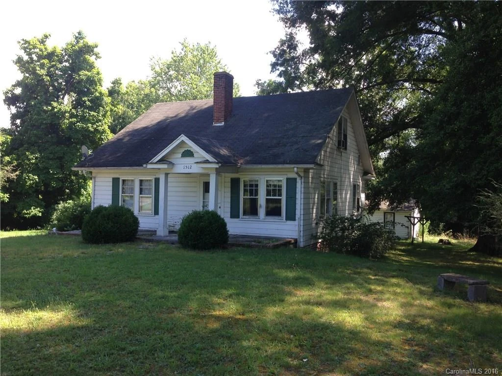 1512 Brevard Road