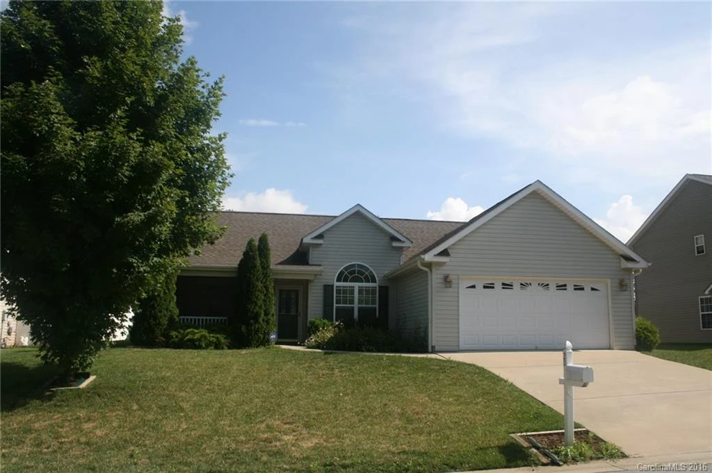 20 Ridgeland Lane #4