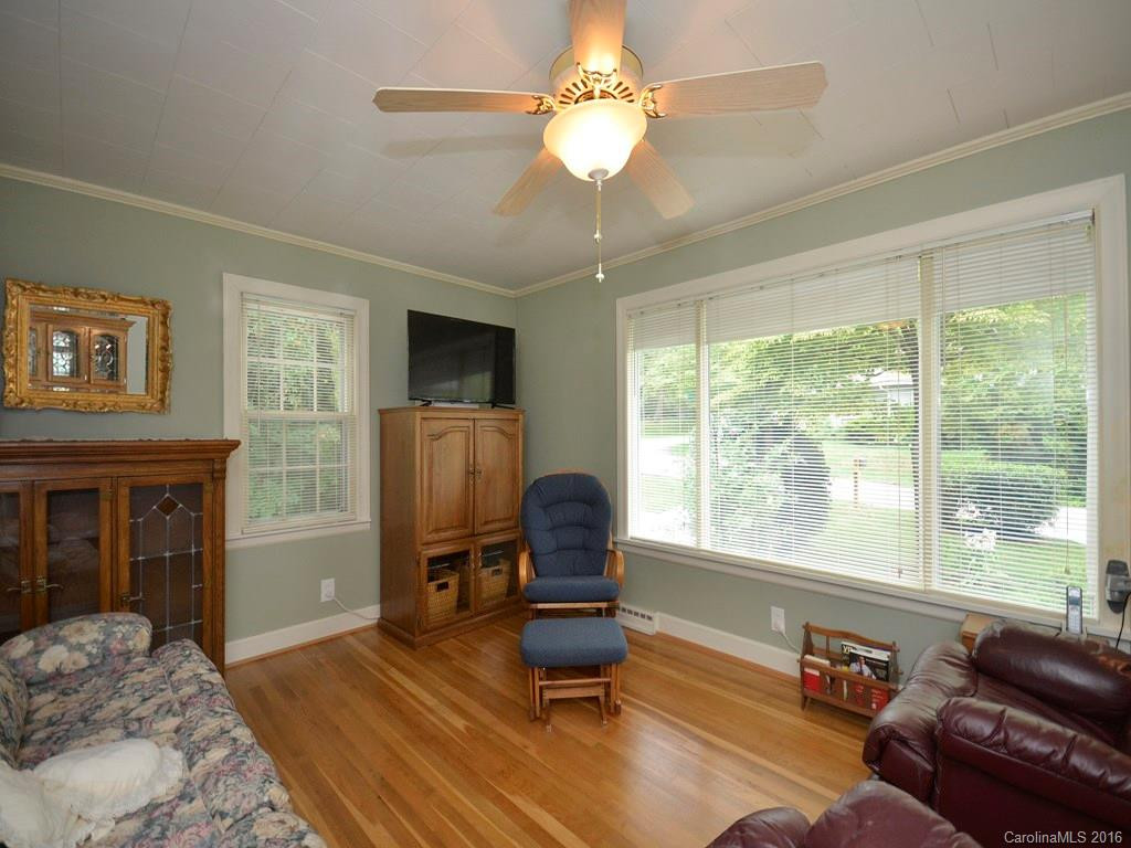 41 Merion Drive - Photo 2