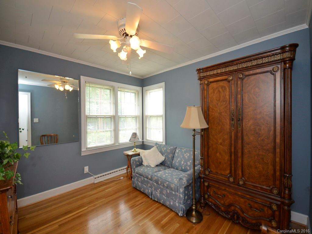 41 Merion Drive - Photo 4
