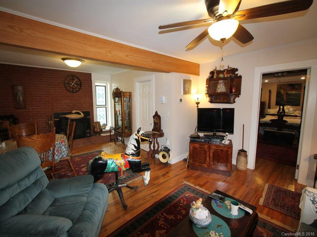 3431 New Leicester Highway - Photo 7