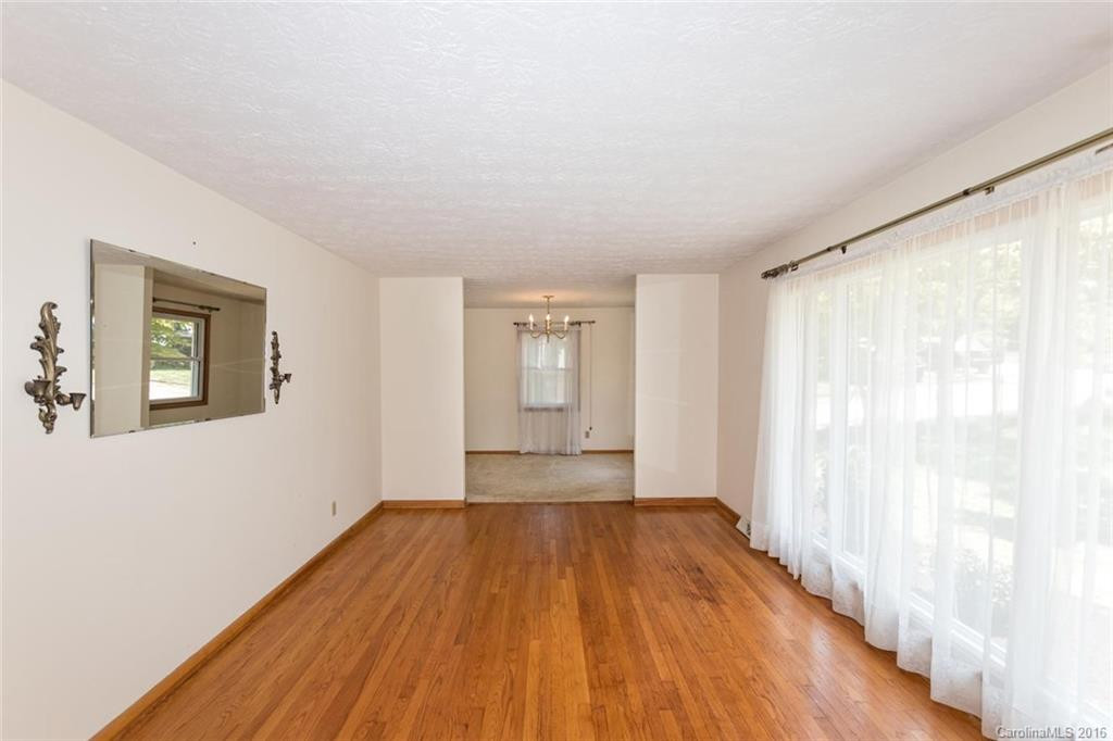 6 Holly Hill Court #12 - Photo 4