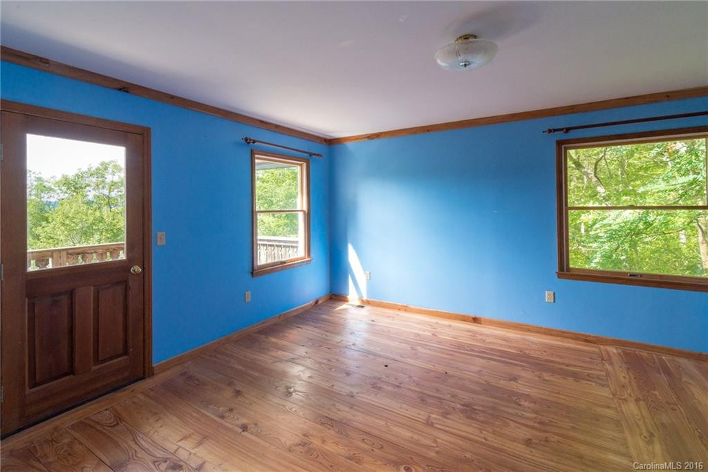 207 Hanover Terrace - Photo 8