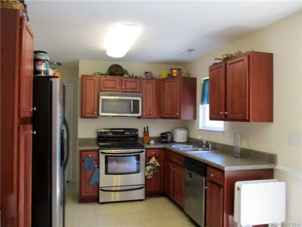86 Old Salem Court #24D - Photo 6