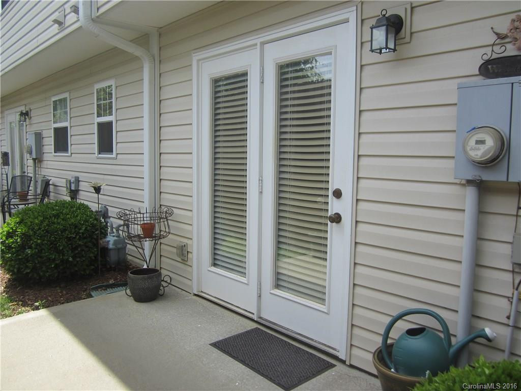 86 Old Salem Court #24D - Photo 8