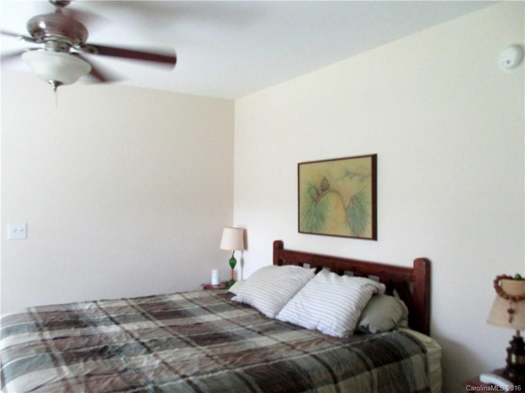 86 Old Salem Court #24D - Photo 9