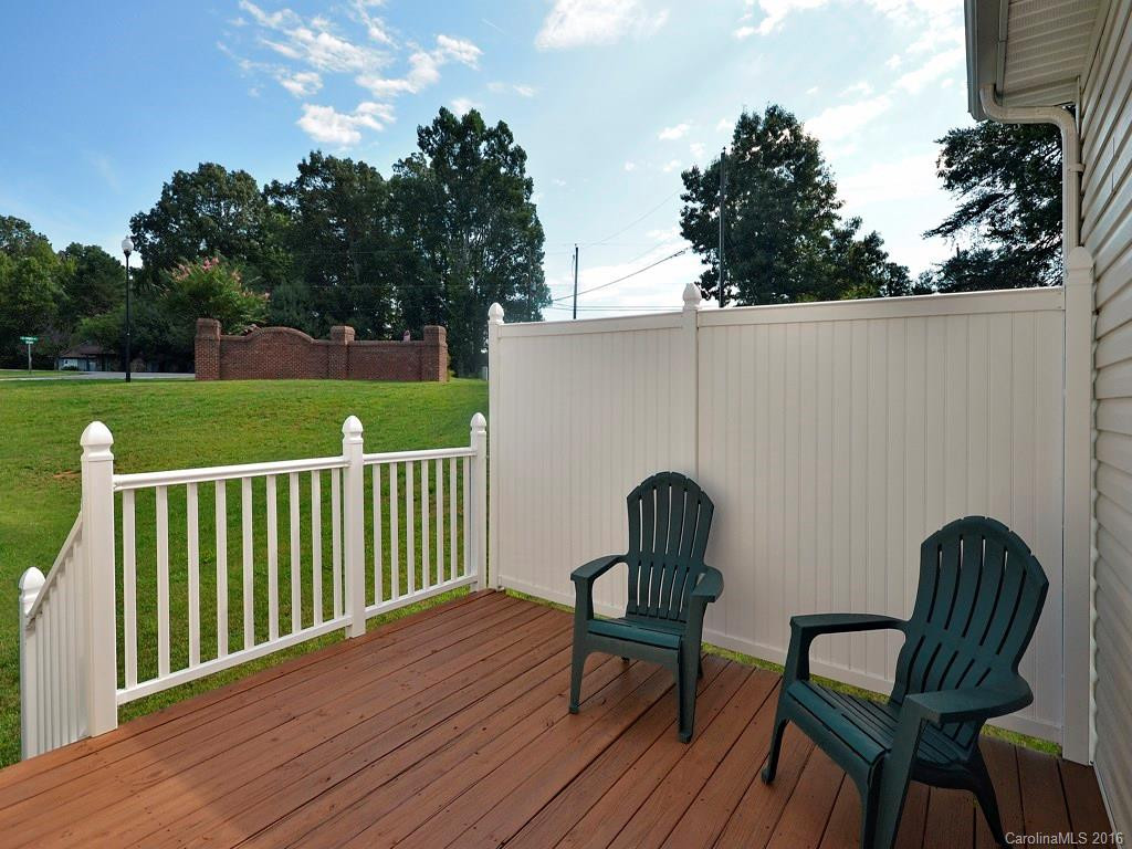 6 Founders Way - Photo 14