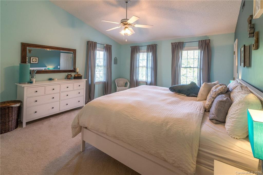 15 Strathmore Drive - Photo 12