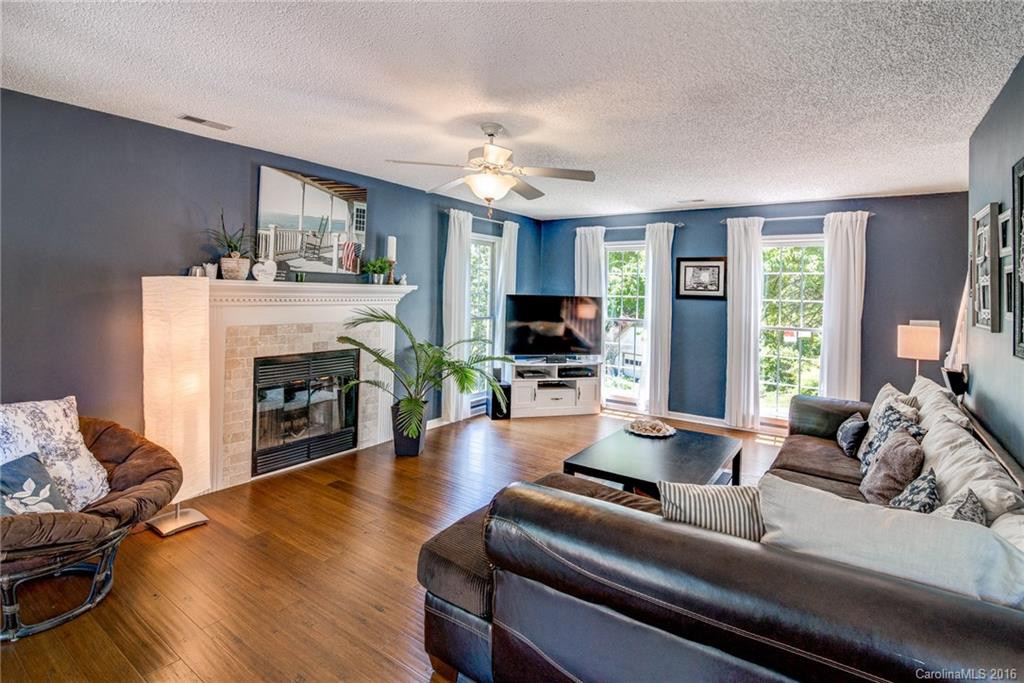15 Strathmore Drive - Photo 4