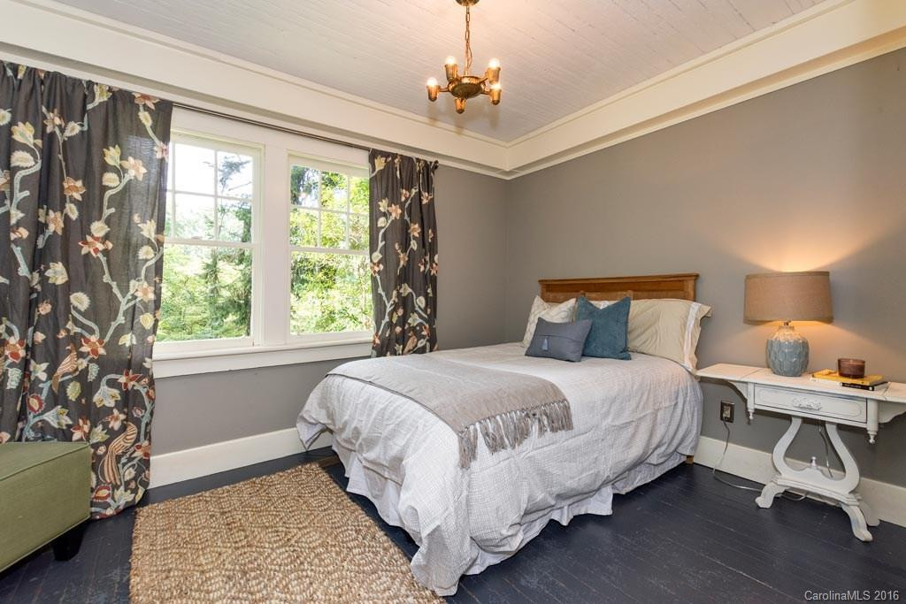 212 Forest Hill Drive - Photo 11