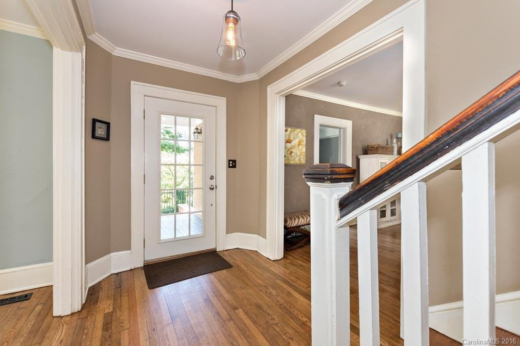 212 Forest Hill Drive - Photo 5
