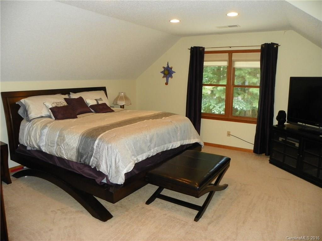 14 Tree Top Drive - Photo 17