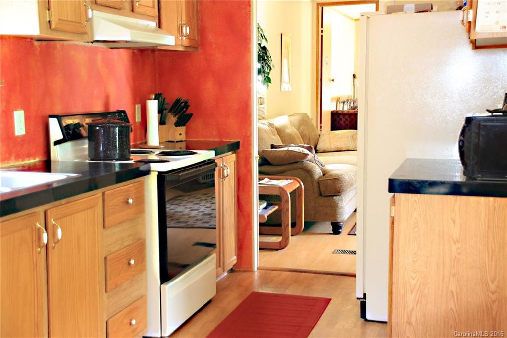 79 Ingle Road - Photo 7