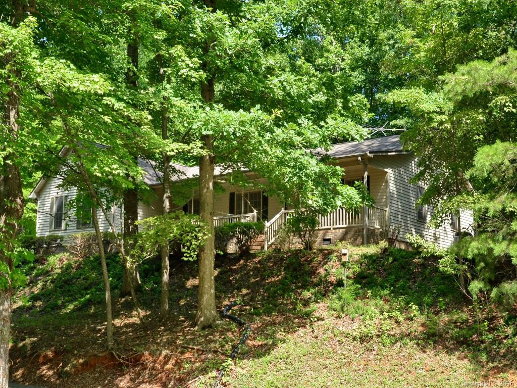 370 Duck Pond Lane
