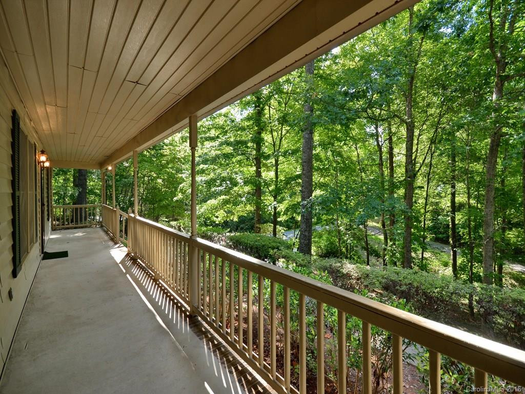 370 Duck Pond Lane - Photo 2