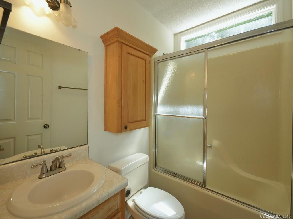 370 Duck Pond Lane - Photo 14