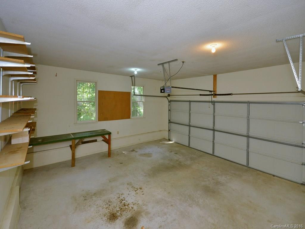 370 Duck Pond Lane - Photo 17